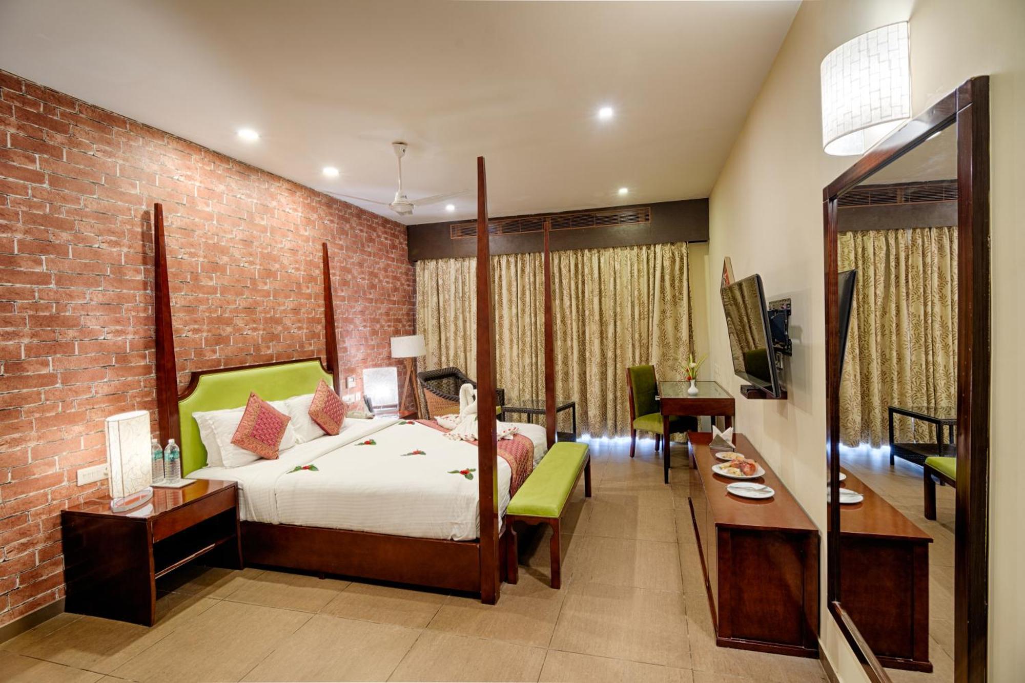 Grand Serenaa Hotel & Resorts, Auroville Zewnętrze zdjęcie