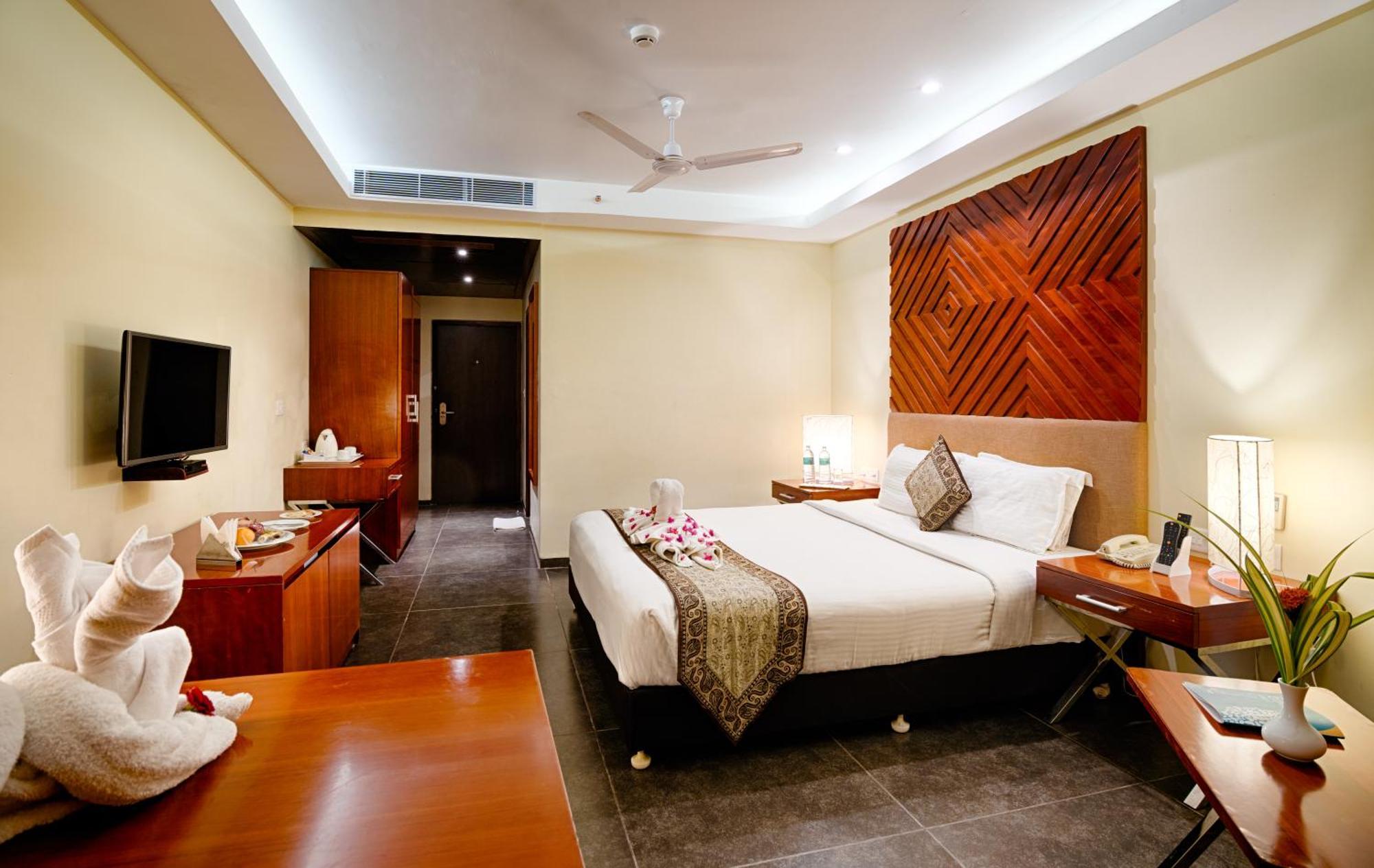 Grand Serenaa Hotel & Resorts, Auroville Zewnętrze zdjęcie