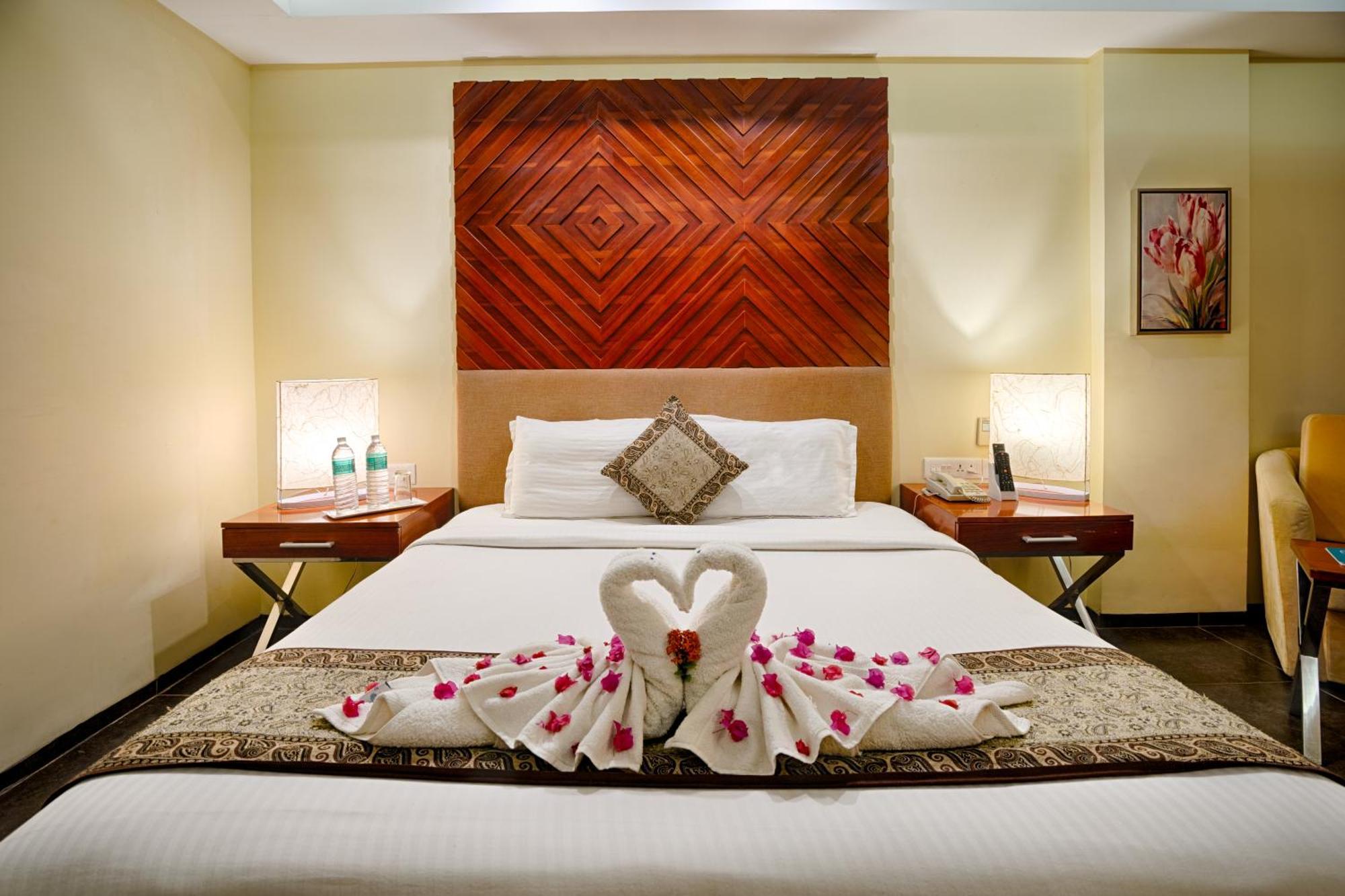 Grand Serenaa Hotel & Resorts, Auroville Zewnętrze zdjęcie