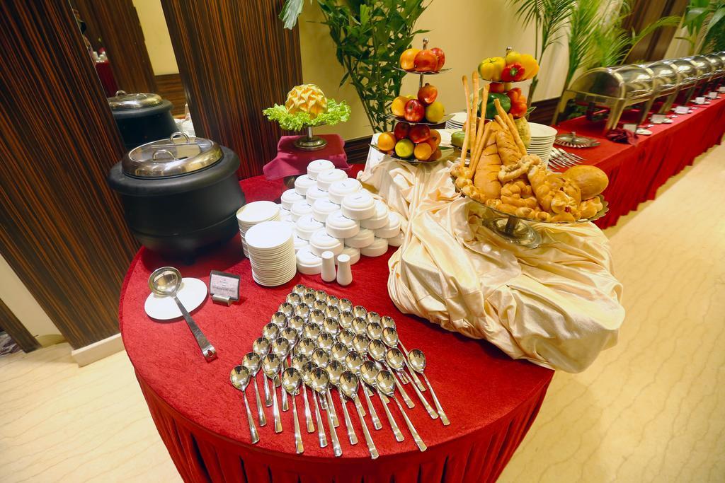 Grand Serenaa Hotel & Resorts, Auroville Zewnętrze zdjęcie