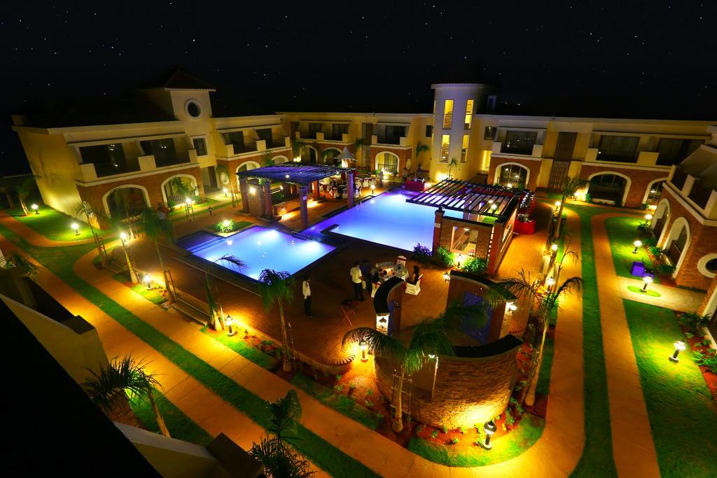 Grand Serenaa Hotel & Resorts, Auroville Zewnętrze zdjęcie
