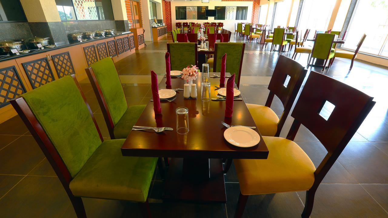 Grand Serenaa Hotel & Resorts, Auroville Zewnętrze zdjęcie